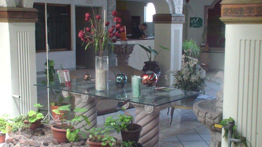 Hotel Gya Express Aguascalientes Bagian luar foto