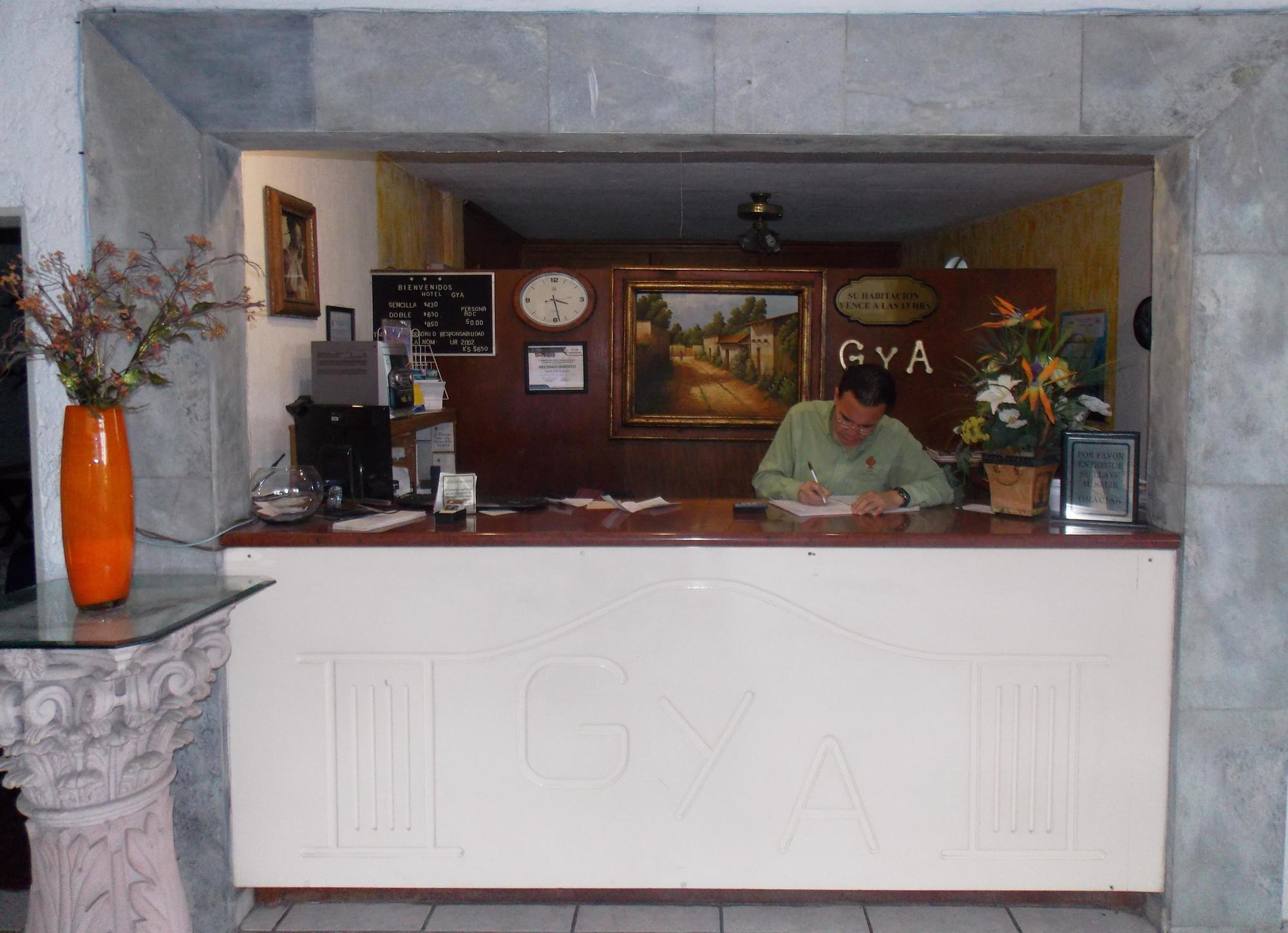 Hotel Gya Express Aguascalientes Bagian luar foto