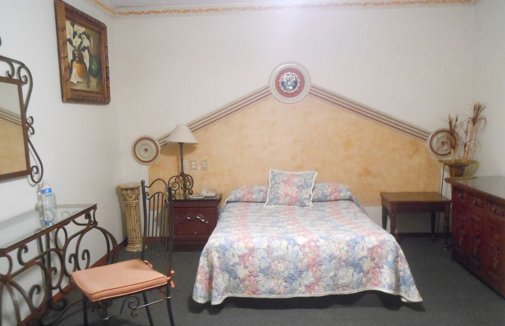 Hotel Gya Express Aguascalientes Bagian luar foto