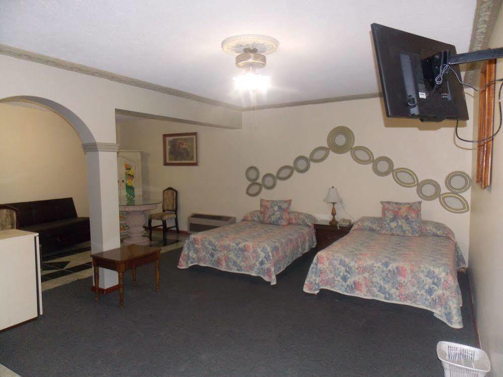 Hotel Gya Express Aguascalientes Bagian luar foto