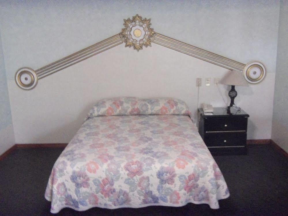 Hotel Gya Express Aguascalientes Bagian luar foto